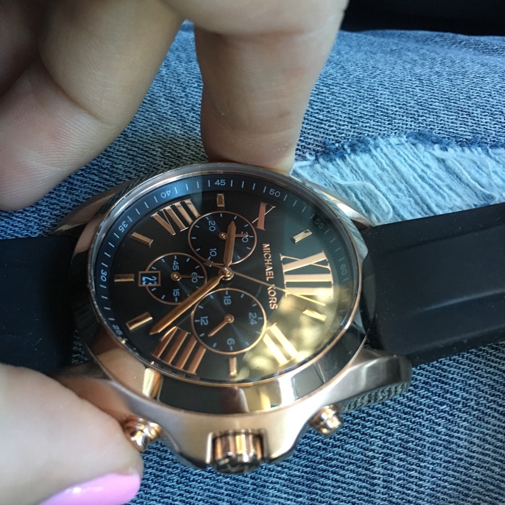 Watch - Picture 6 of 8